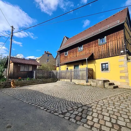 Gastehaus Zum Rosengarten بيت للعطل
